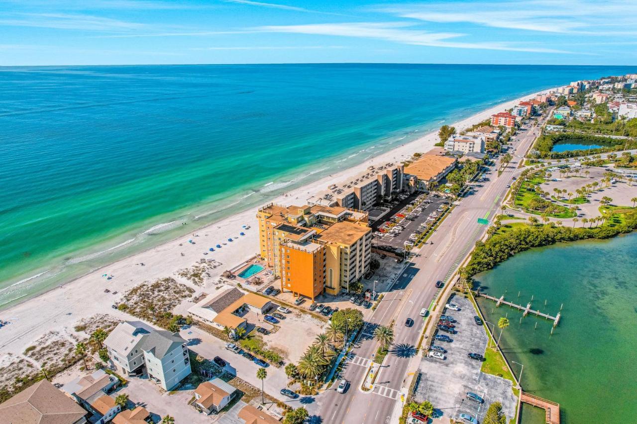 Holiday Villas III 402 Clearwater Beach Exterior foto